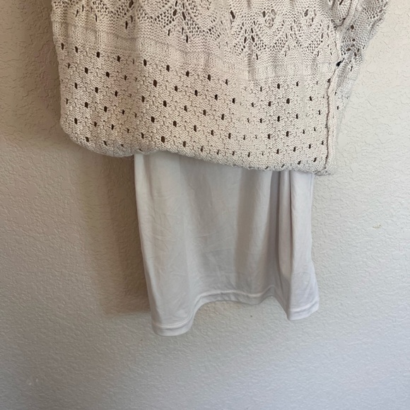 Olive & Oak Crochet Midi Dress with Black Trim Detailing - Picture 6 of 7